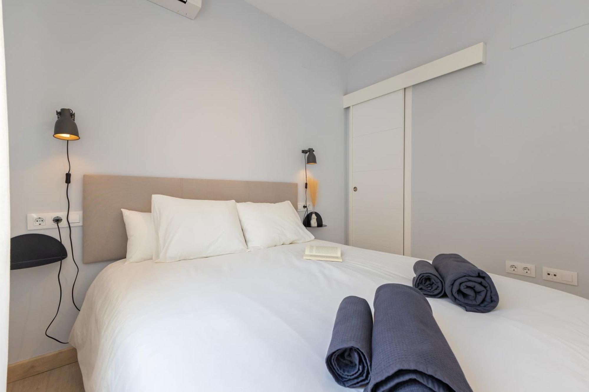 Charming 2 Bedroom Apartment At Iconic Triana Neighborhood By Ocityzen Seville Exterior photo