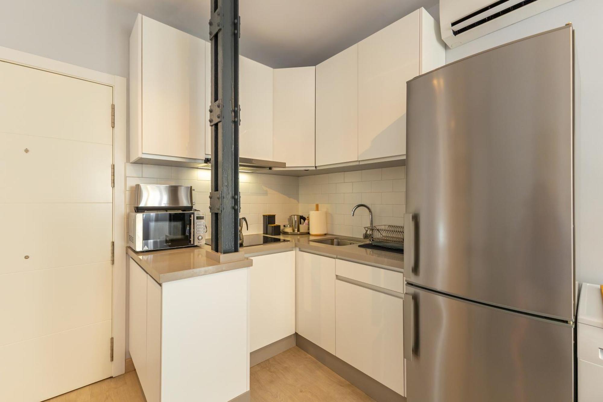 Charming 2 Bedroom Apartment At Iconic Triana Neighborhood By Ocityzen Seville Exterior photo