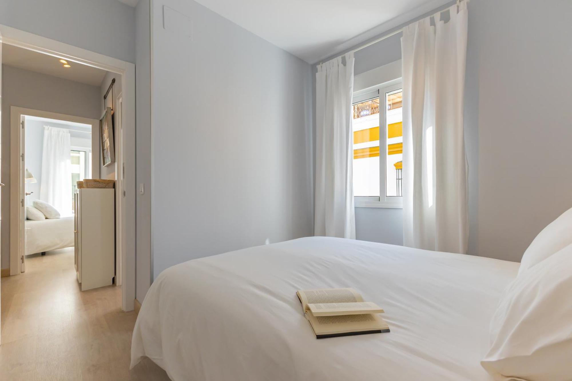 Charming 2 Bedroom Apartment At Iconic Triana Neighborhood By Ocityzen Seville Exterior photo