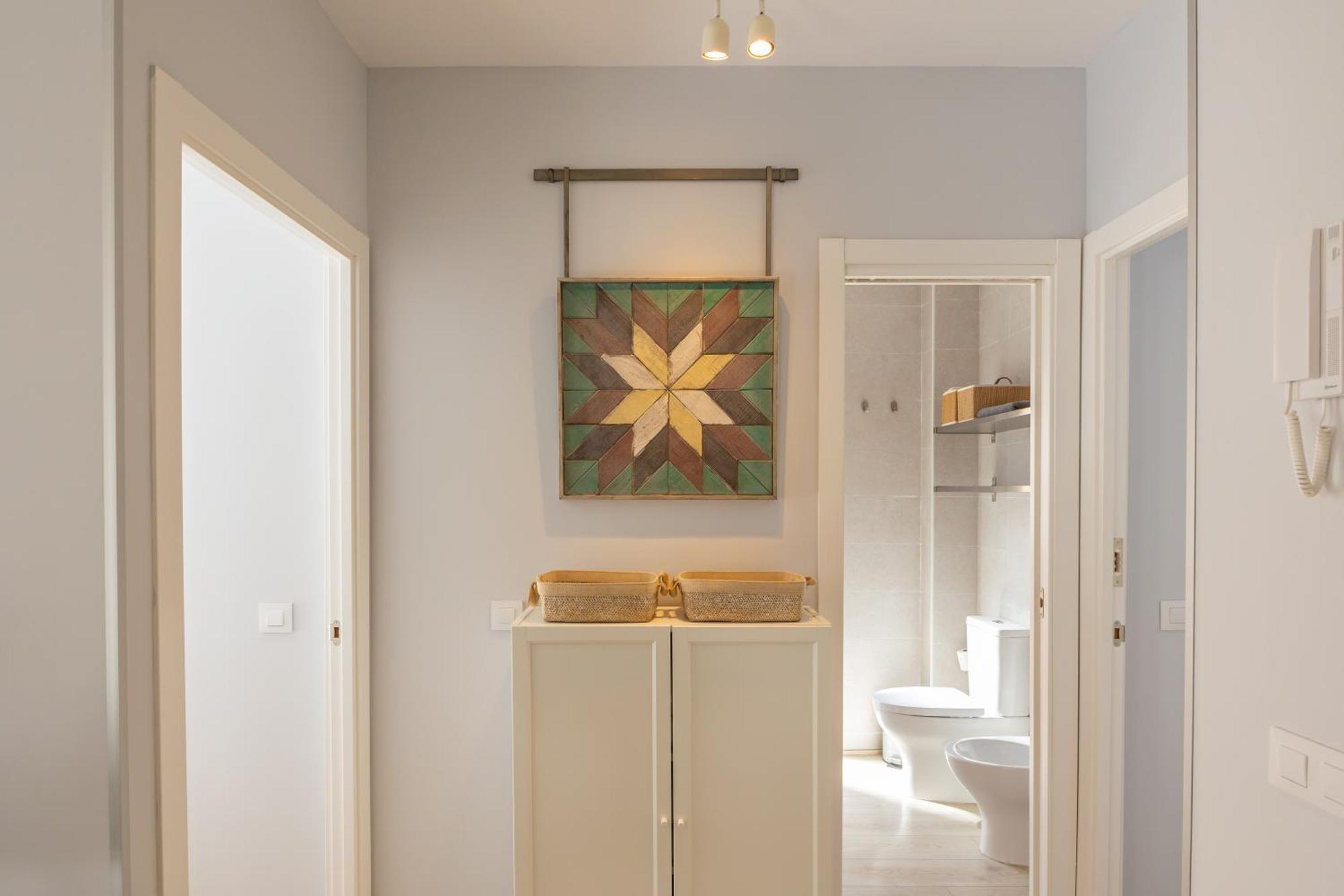 Charming 2 Bedroom Apartment At Iconic Triana Neighborhood By Ocityzen Seville Exterior photo